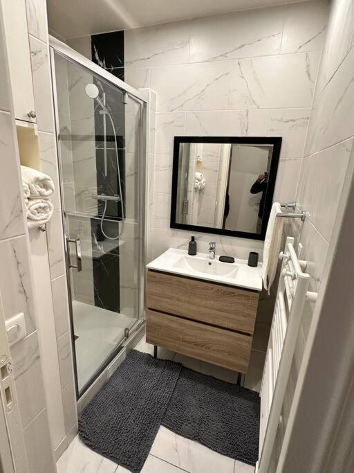 Appartement A 15Min De Paris Drancy Eksteriør billede